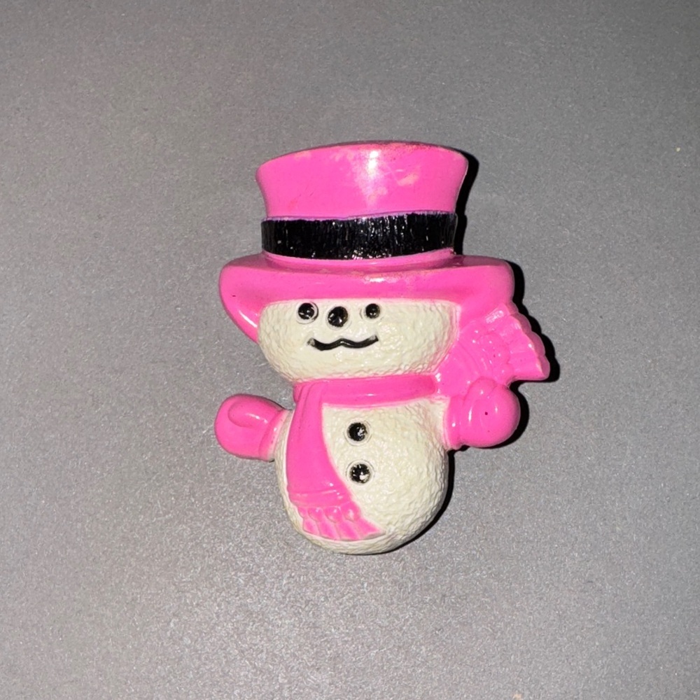 Vintage 1974 Avon Wee Willy Snowman Pin Pal with Glacé Compartment Pink